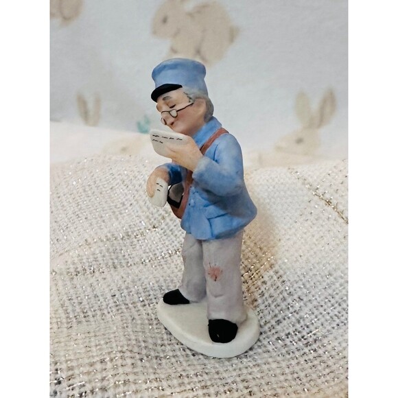 Lefton Frank Pendergast Postman Colonial Village Figurine 90's - Picture 2 of 8